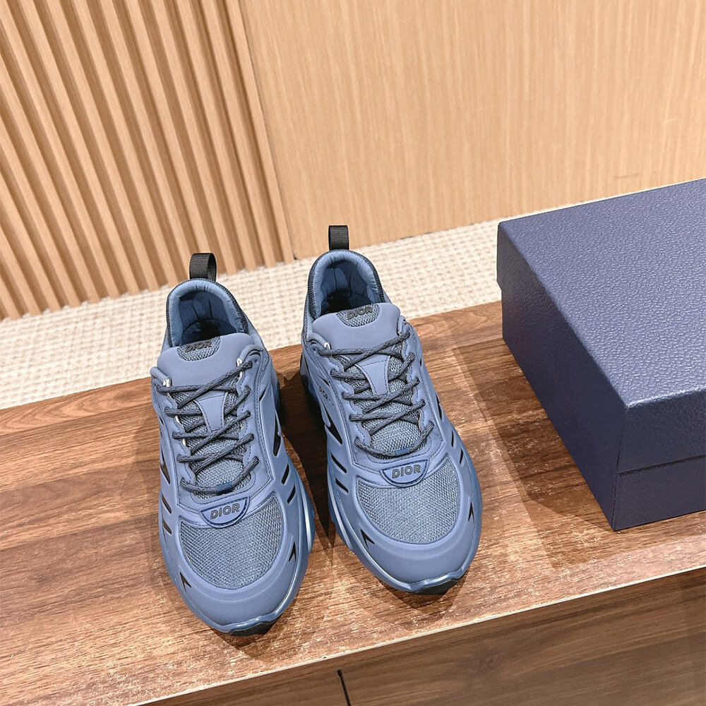 D10r B44 Blade Sneaker