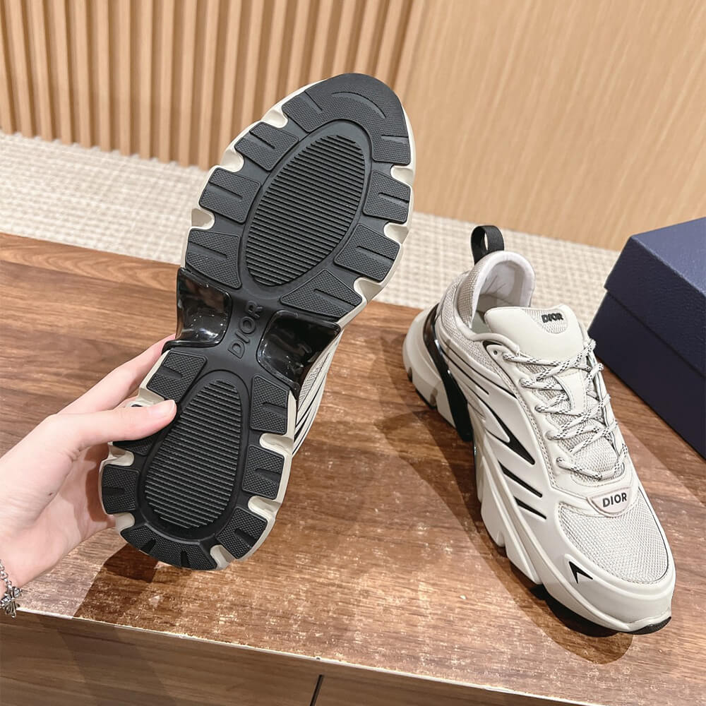 D10r B44 Blade Sneaker