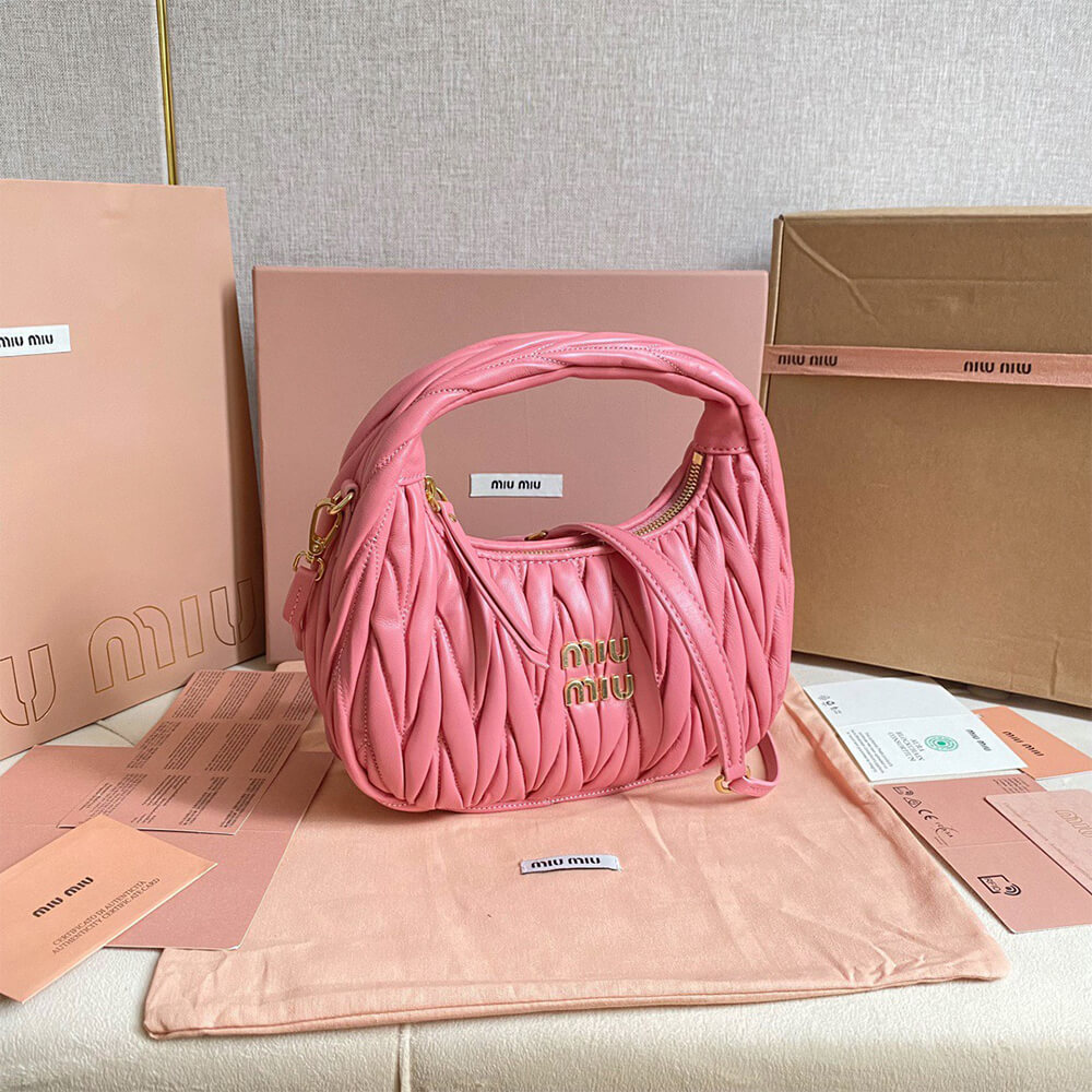Small Wander matelasse nappa leather hobo bag(HIGH-END GRADE)