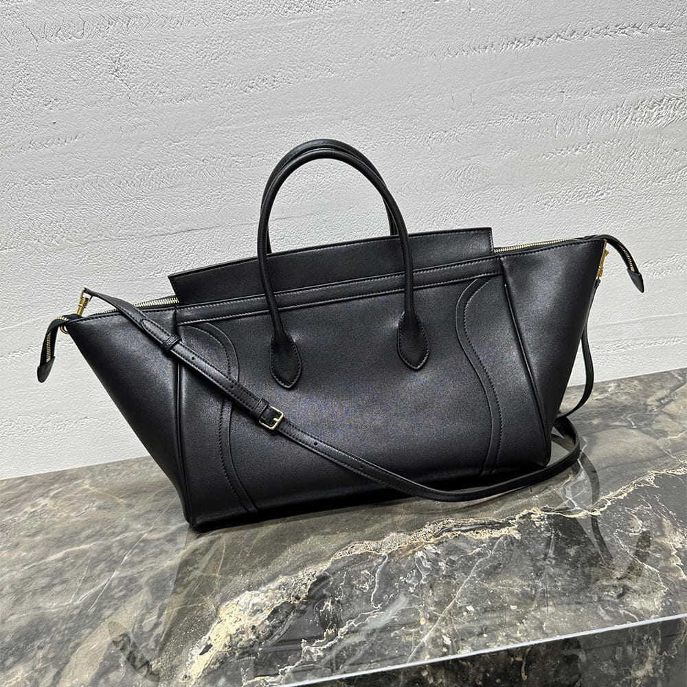 Ce1i*e MEDIUM SMILING NEW LUGGAGE IN S*pPLE SHINY LAMBSKIN(HIGH-END GRADE)