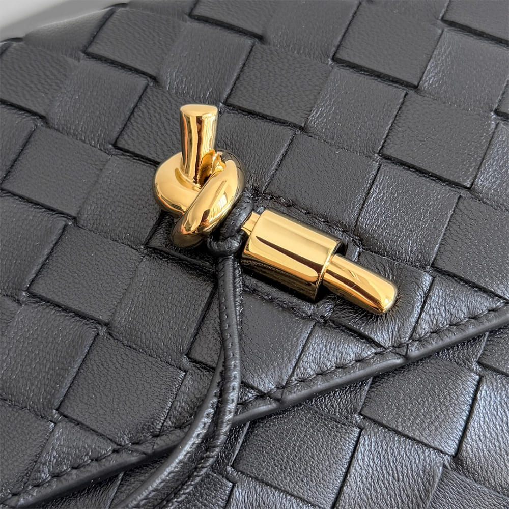 Bottege Ven*ta Andiamo Pouch on Strap(HIGH-END GRADE)