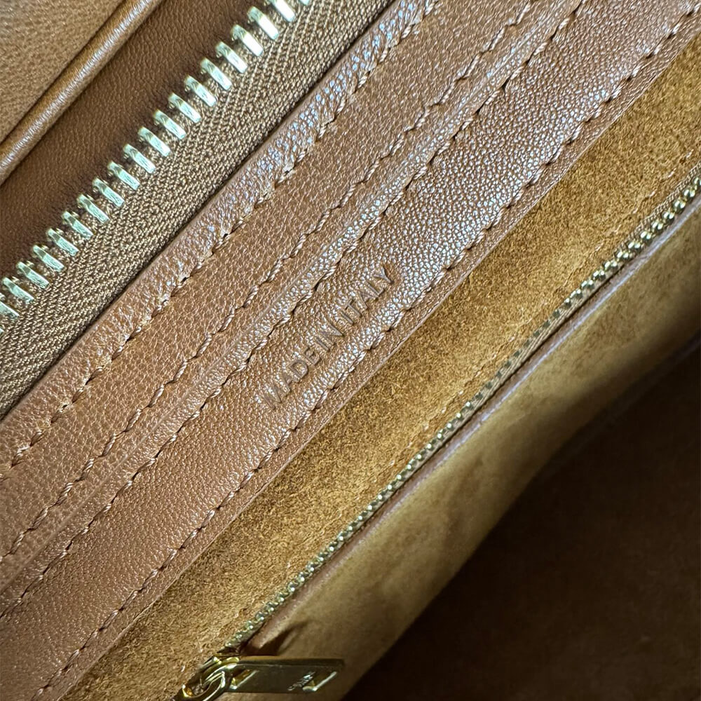 Ce1i*e SMALL NEW LUGGAGE IN S*pPLE SHINY LAMBSKIN(HIGH-END GRADE)